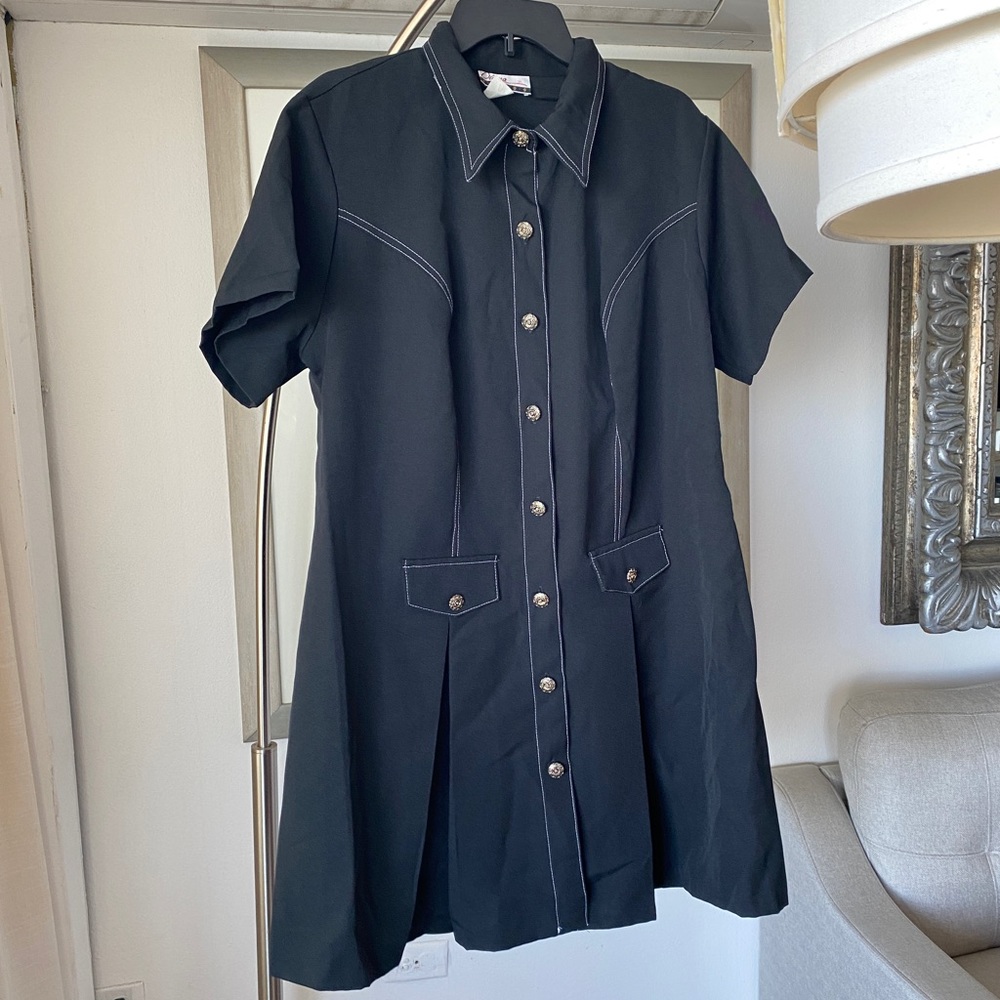 VINTAGE “Diana Marco” Contrast Stitch Dagger Collar Button Up Sheath Black Dress